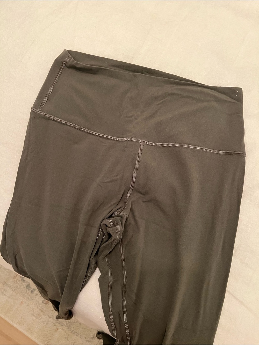 lululemon Women's Align High-Rise Pant 28 - Olive Green - Size 8